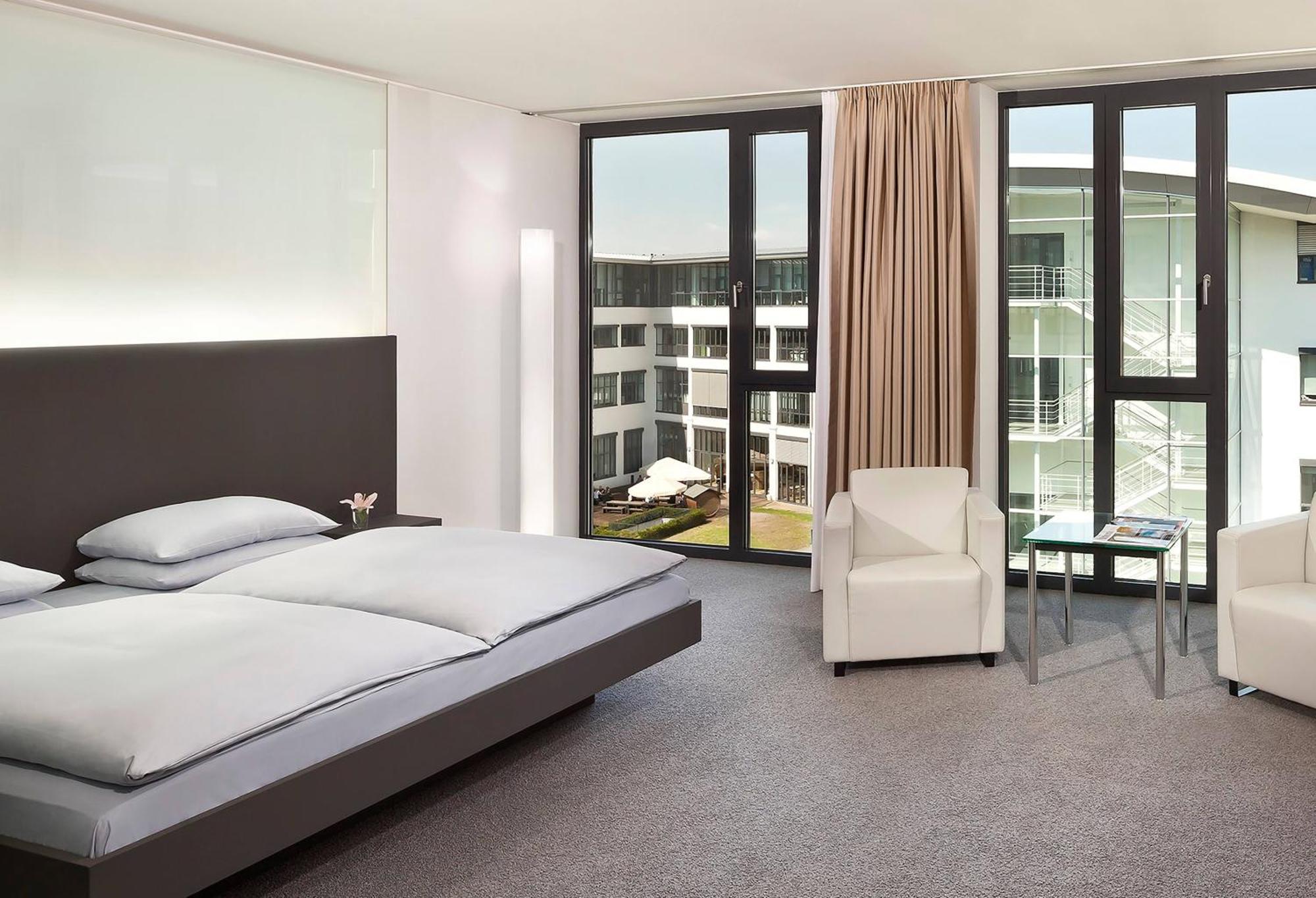 Innside By Melia Duesseldorf Derendorf — Photos 1